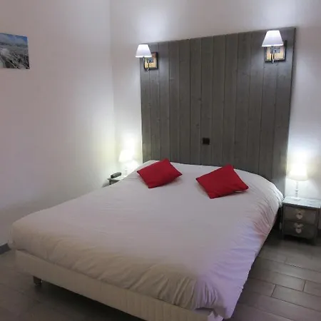 P'tit Dej-hotel 3*