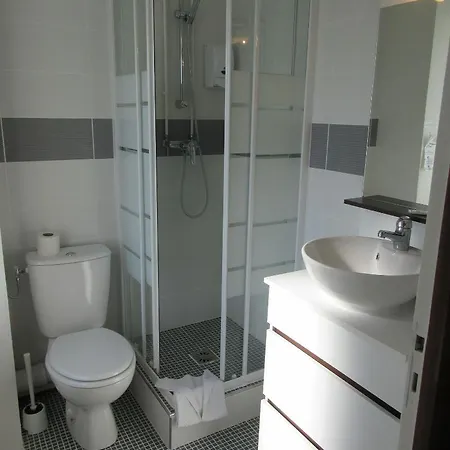 P'tit Dej-hotel 3*